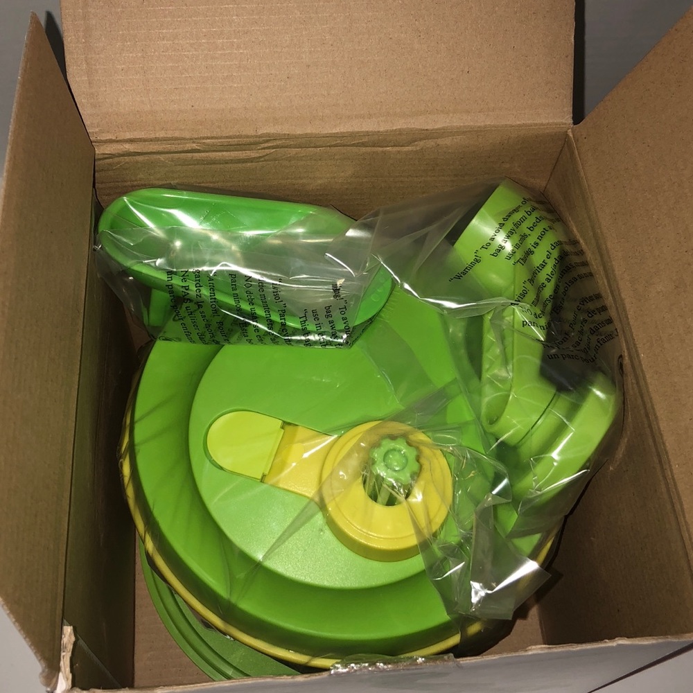 NWOT Tupperware Quick Chef Pro - Picture 2 of 4